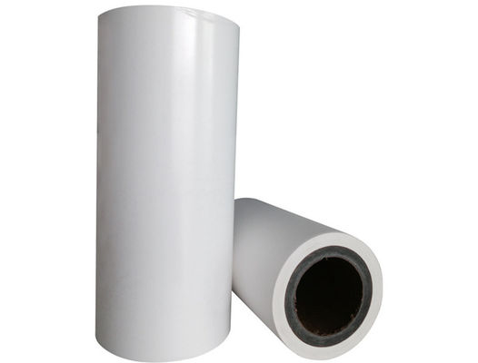 Hoogglans 1 inch kern 18mic BOPP pre-coating thermische laminering plastic film voor papieren verpakkingen