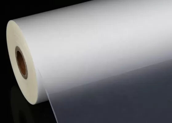 Goede prijs. Temperatuurbestendig -40°C tot 120°C Laminatiefilmrolletjes met 3 inch papierkern en oplosmiddelwater UV-lijmopties online